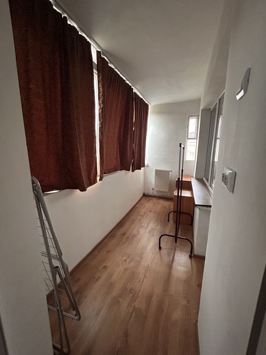 Inchiriez Apartament 1 Mai