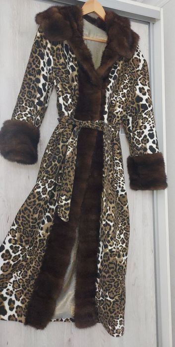 Шуба соболь норка с капюшоном  леопард