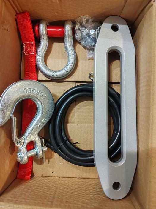 Troliu 6,5 tone, 13500 lbs, 8 CP șufă sintetica