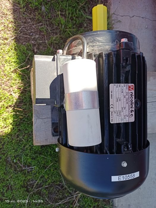 Продам однофазные электродвигатели