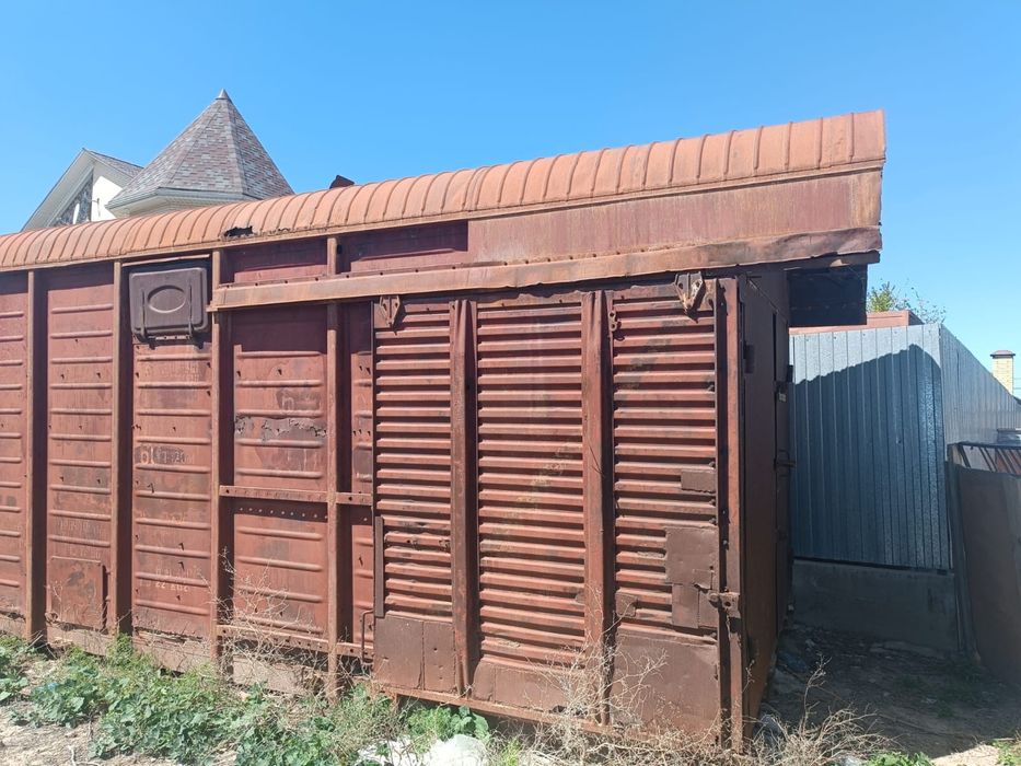 Продам вагончик и цистерну