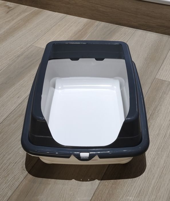 Лоток для кошек,лотки