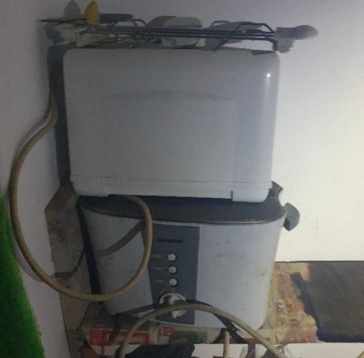 Toaster Espressor Cafetiera nefunctionale, au functionat bine o vreme