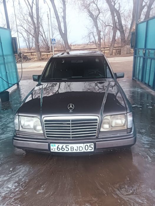 Продам мерс Е280