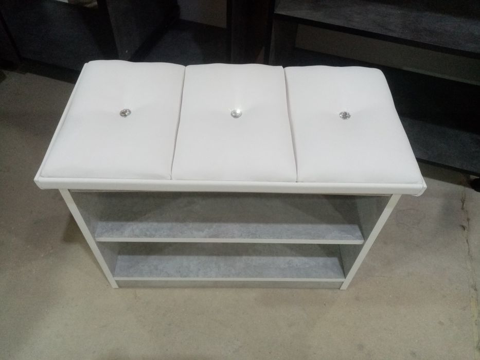 Продам новую обувницу!