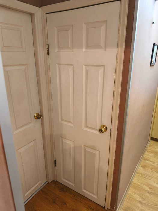 Вътрешни интериорни врати