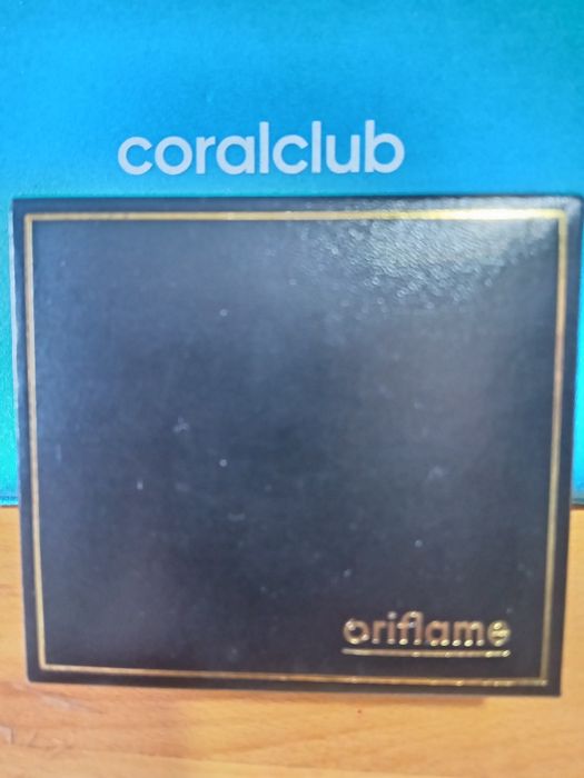 Часы позалоченные от Oriflame