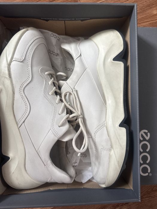 Ecco кроссовки женские