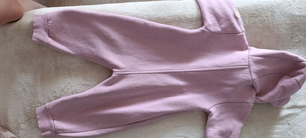 Продам детский флисовый комбинезон на девочку