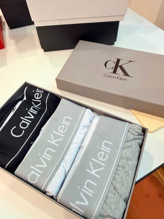 Boxeri Calvin Klein negri mărimea 3Xl