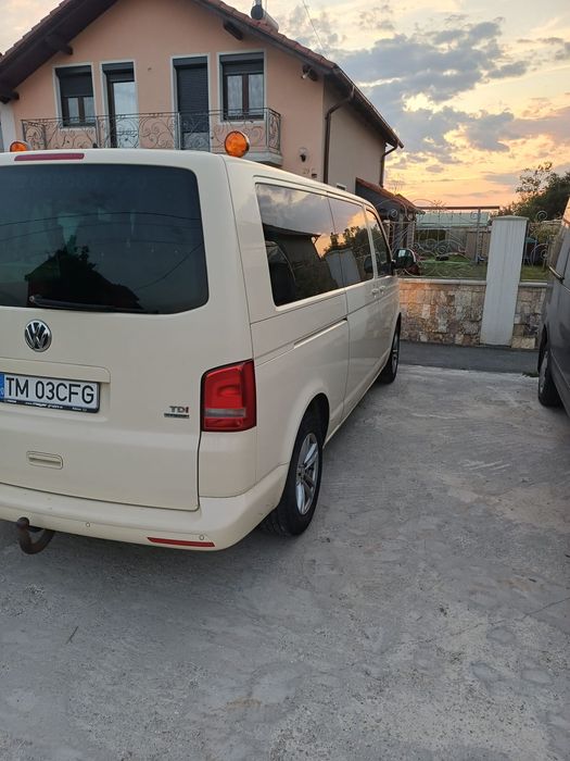Vând Volkswagen Caravele
