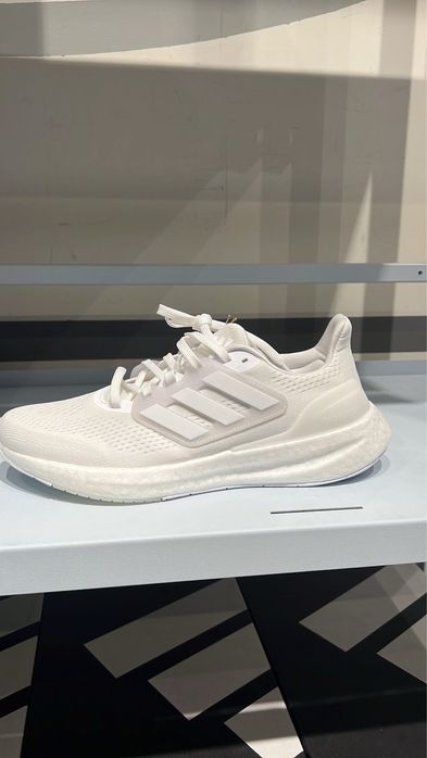 Адидас спортни обувки