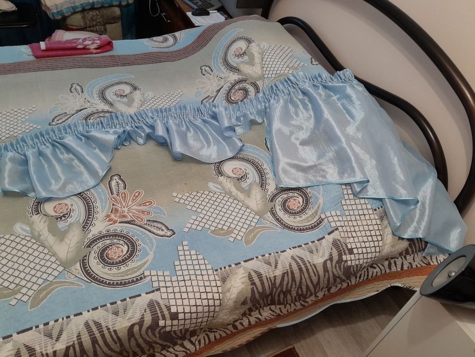 Продам ламбрикен  шторы