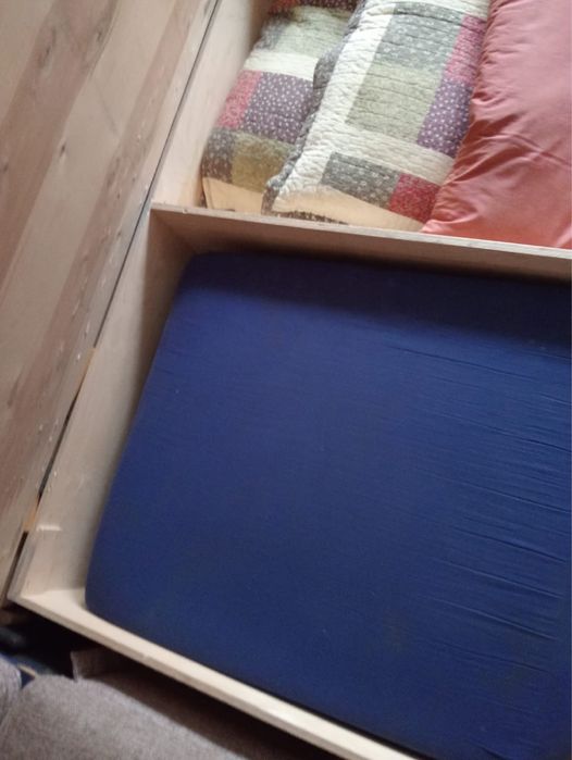 Диван + место в нормальном состоянии