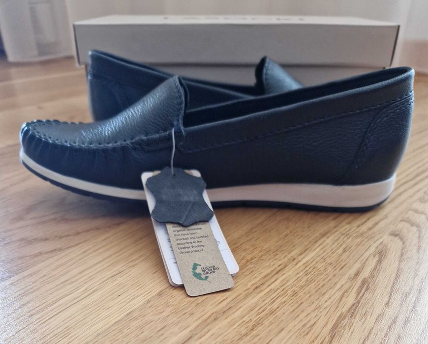 Нови дамски обувки Lasocki, ест. кожа, 38  р-р, ест. кожа