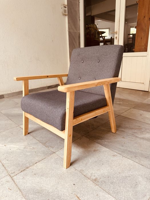 Скандинавско ретро кресло от масив – удобно дизайнерско lounge кресло (mid-century стил)