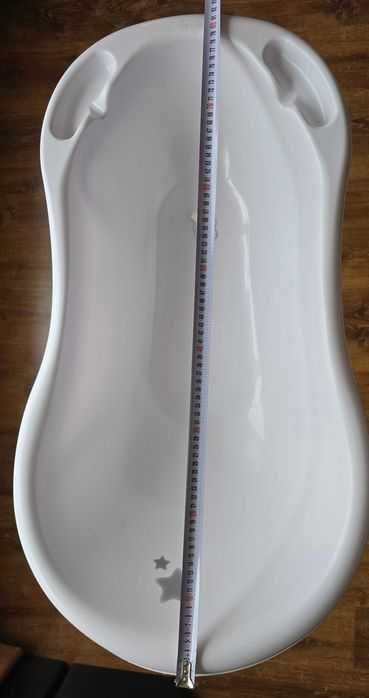 Бебешка вана с метална стойка