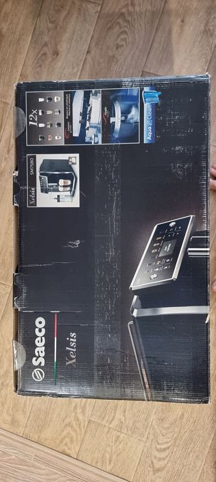 Кофемашина PHILIPS Saeco