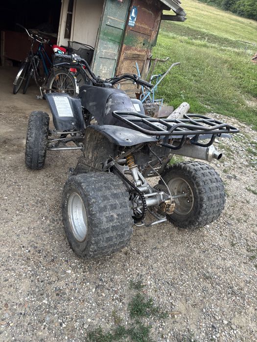 De vanzare atv 250cc