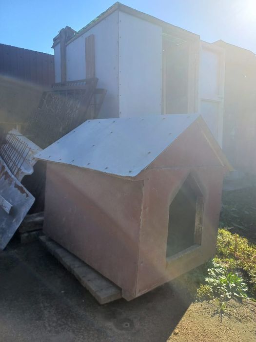 Будка для собак утепленный