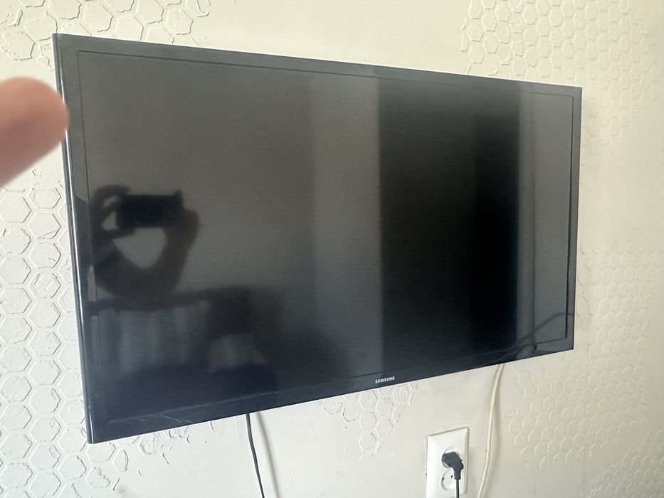 Телевизор samsung