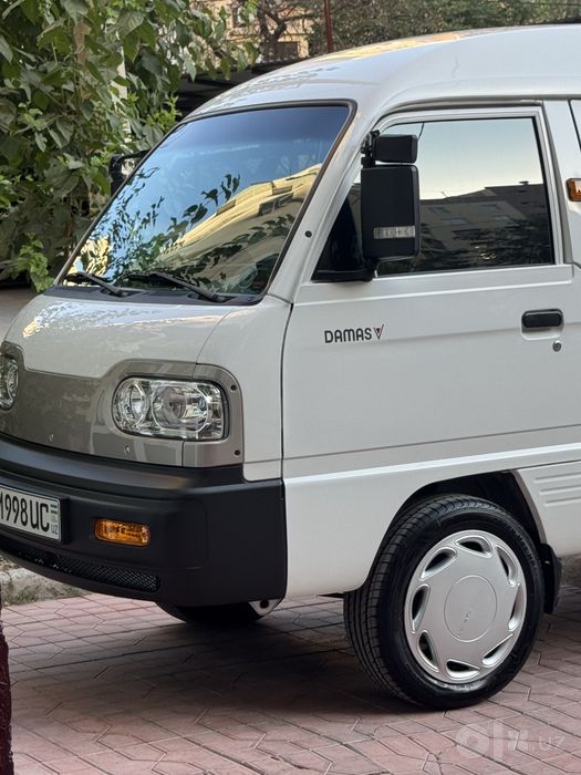 Damas van 2025 toza