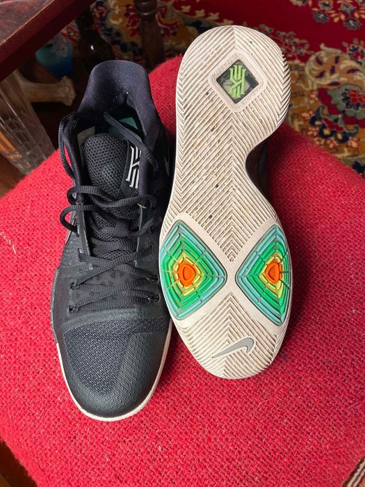 Nike Kyrie 3 – оригинални баскетболни обувки, EU 45