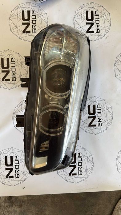 Far dreapta BMW Seria 2 F45 Active Tourer si alte piese