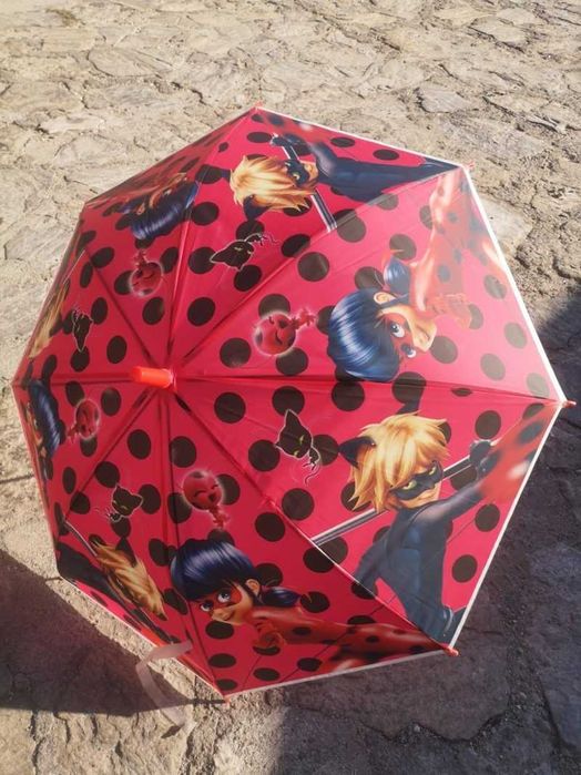 Костюм на Калинката и котарака, Тики, колие ,гривна, перука, чадър