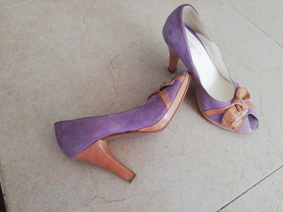 Pantofi dama cu toc piele intoarsa mar. 36