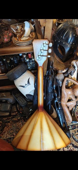 Lăute  muzicale vechi