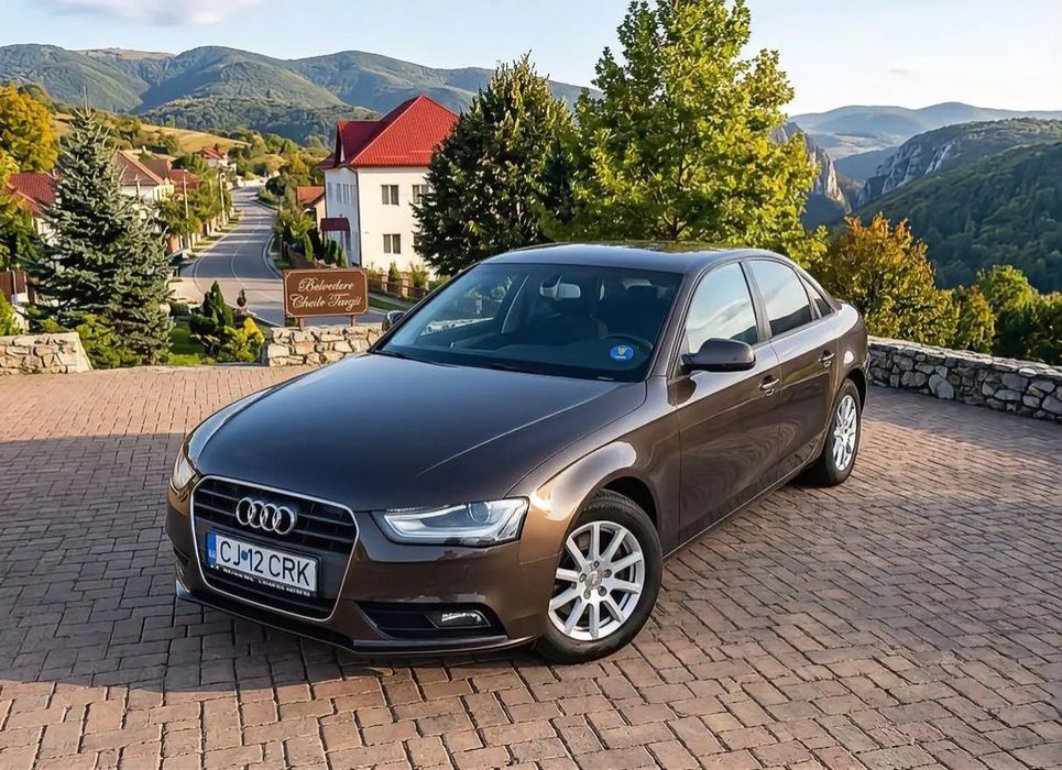 Audi a4. B8 Facelift 2.0 TDI CP. 177 an 2013 înmatriculat RO