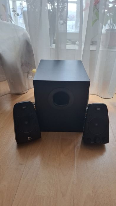 Boxe 2.1 Logitech Powerful THX Sound Z625, Negru