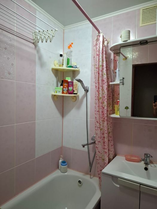 Продам 3к квартиру р-н парка Победы 3/5