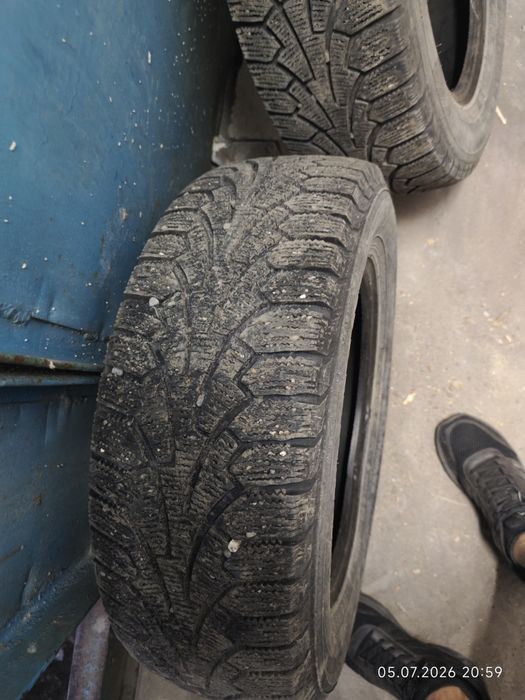 Продам зимню резина r15