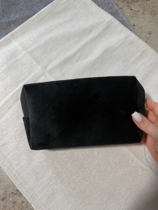 portfard catifea YSL