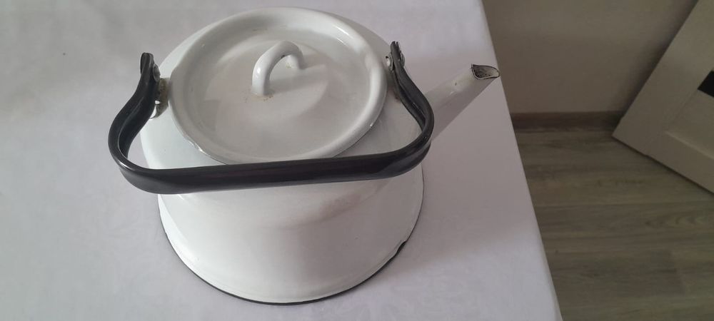 Чайник. Новый. Недорого.