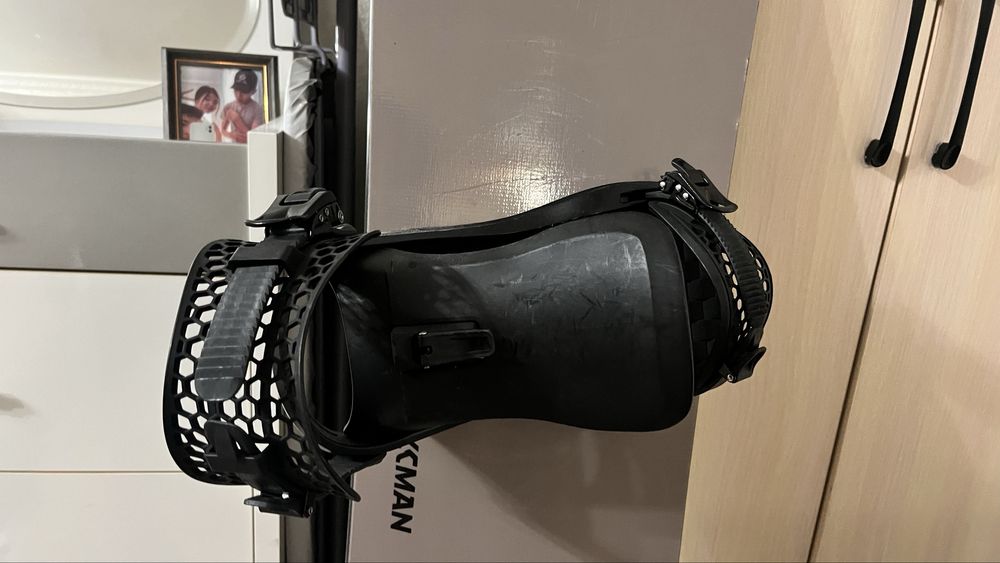 Сноуборд с креплением