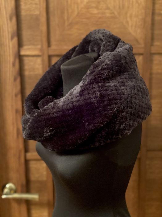 Шарф  снуд чёрный искусственный мех