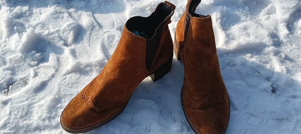 Ghete piele întoarsă