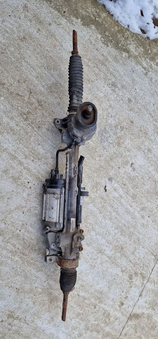 Vând caseta direcție touran