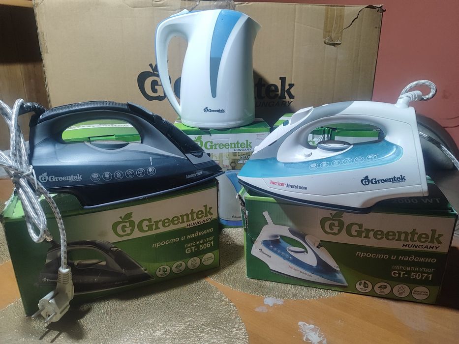 Продам утюг и чайники.