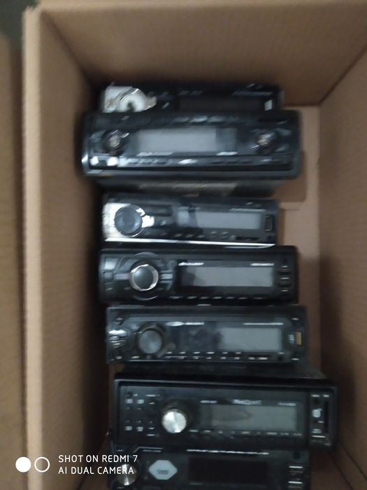 Разпродажба на авто радиа