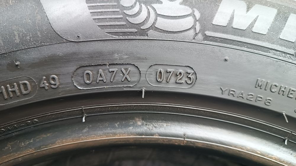 215/60/16 Michelin Дот 0723