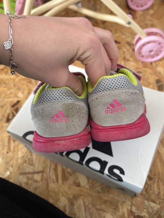 Детски обувки Puma и Adidas