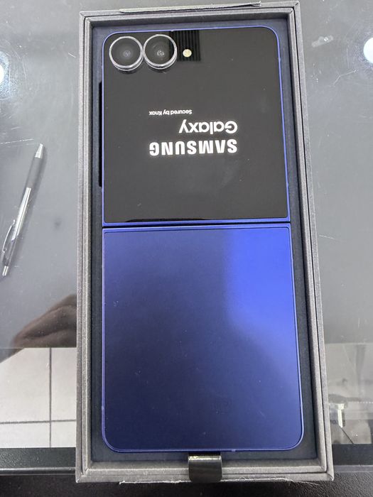 Samsung Galaxy Z Flip 7 12/256Gb 5G “Blue Shadow” SM-F766. EAC