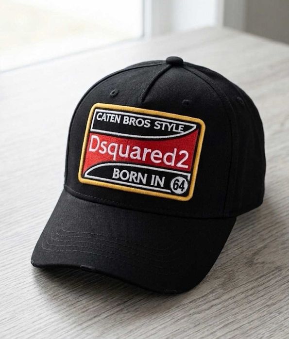 Șapca dsquared2 nouă, cu etichetă. Poze