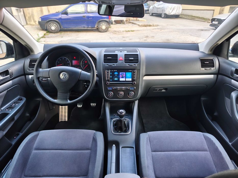 VW Jetta 1.6i 102к.с. 2008