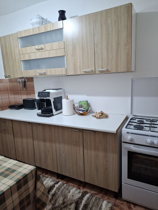 Vând apartament cu două camere