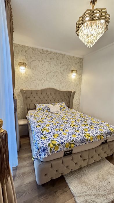 Apartament 4 camere, renovat, etaj 1, mobilat